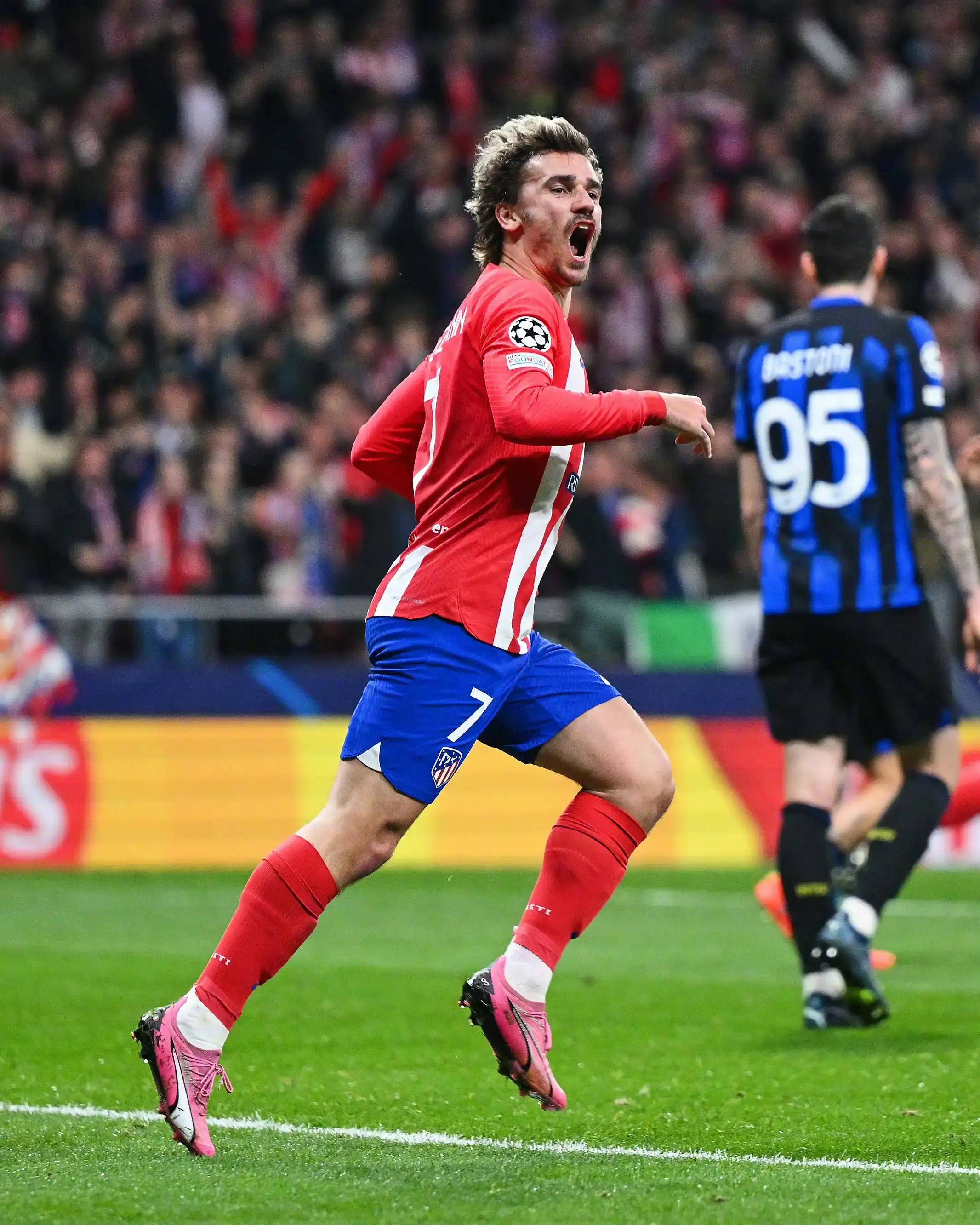 关于赛地聚焦:德甲赛前热度飙升;埃因霍温伤情更新;信心回归;资深球员宣示担当的信息 关于赛地聚焦:德甲赛前热度飙升;埃因霍温伤情更新;信心回归;资深球员宣示担当的信息