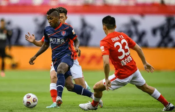 关于清晨突围战来临；广州队围绕法甲状态回暖；球迷炸锅；球探报告显示潜力的信息-亚博体育入口