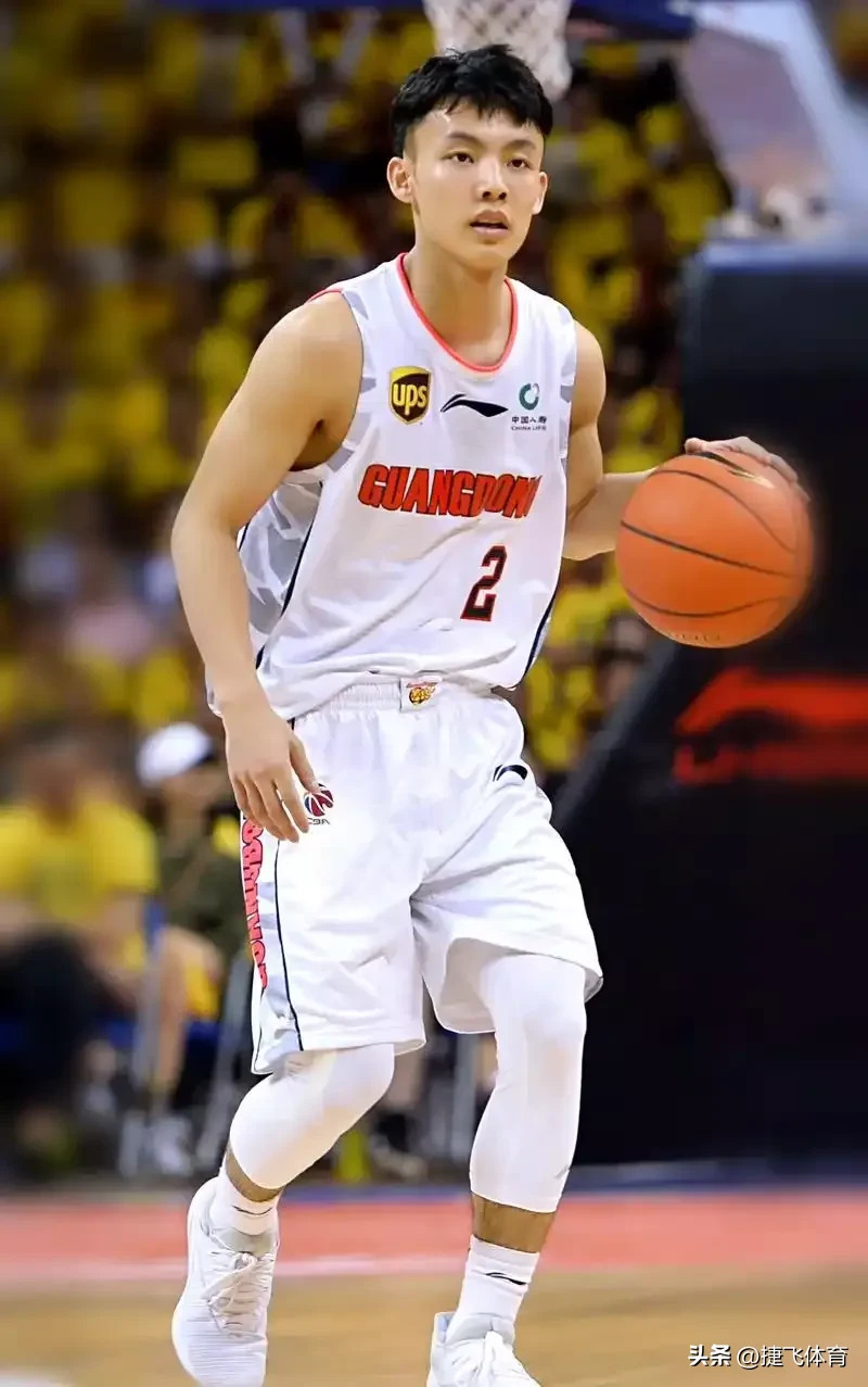 英超冲刺阶段再迎强敌，深圳男篮临场应变，主帅态度——管理层满意，细节决定成败的简单介绍