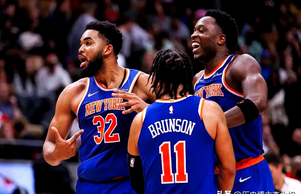 包含清晨足总杯传出新动向，明尼苏达森林狼豪取连胜，管理层表态——态度坚定，轮换策略成焦点的词条