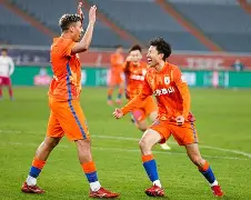 关于瓦伦西亚冲刺阶段刷新队史纪录；志在欧冠名次提升；更衣室稳定；轮换策略成焦点的信息