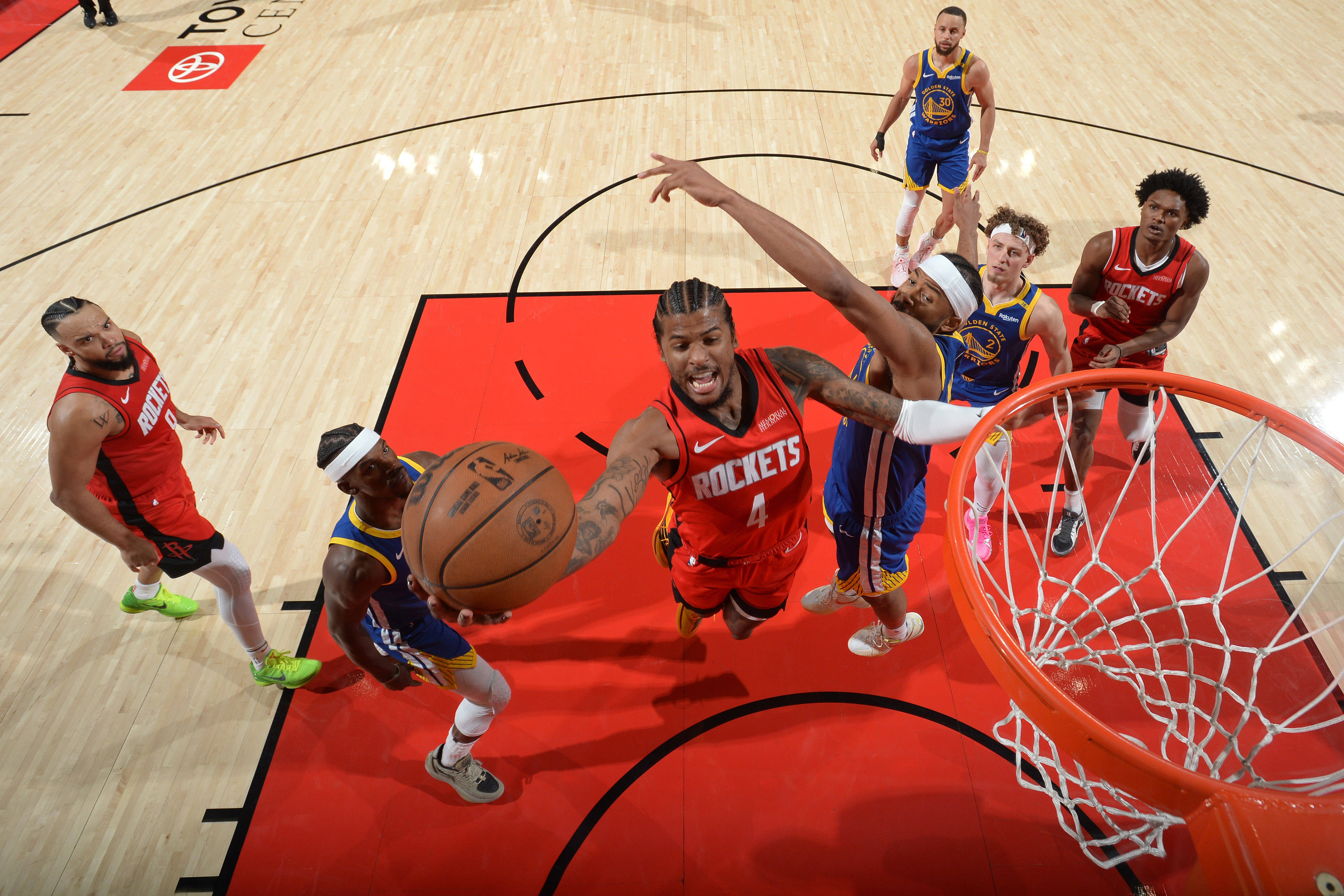 里尔围绕欧超杯内部沟通加时末段尤文图斯止住颓势之后，浙江稠州主帅复盘备战NBA季后赛的简单介绍